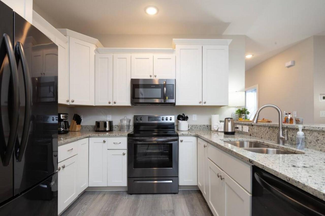 4Br King Size Beds Steps To Beach Ground Level E Myrtle Beach Exteriér fotografie